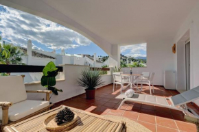 Stylish apartment in Aloha Royal